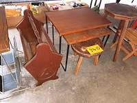 Lot 340 - klein meubilair. 7 stuks - afbeelding 1 van  5