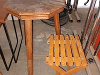 Lot 340 - klein meubilair. 7 stuks - afbeelding 5 van  5