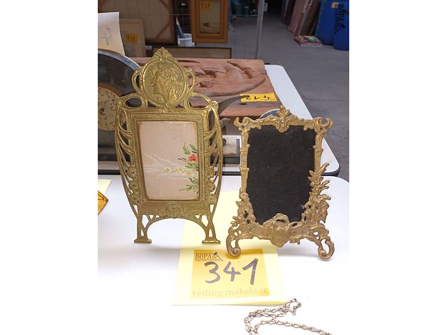 Lot 341 - fotokader in koper. 2 stuks - afbeelding 1 van  4