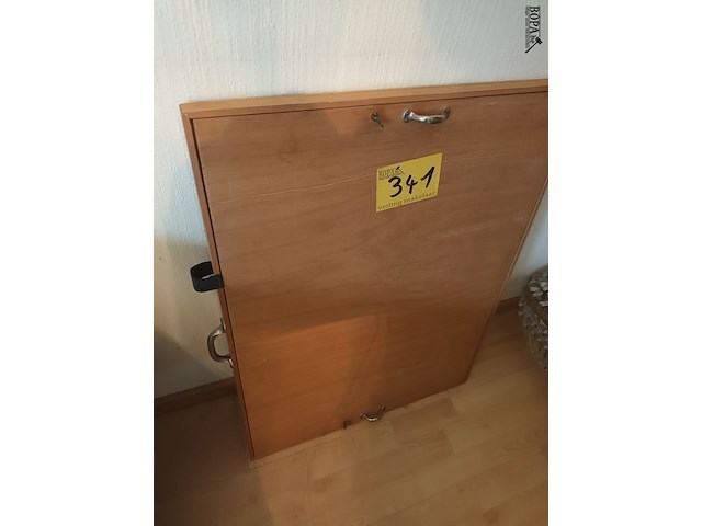 Lot 341 - schilderskoffer met inhoud - afbeelding 2 van  5