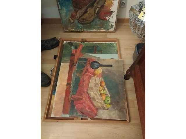 Lot 341 - schilderskoffer met inhoud - afbeelding 3 van  5