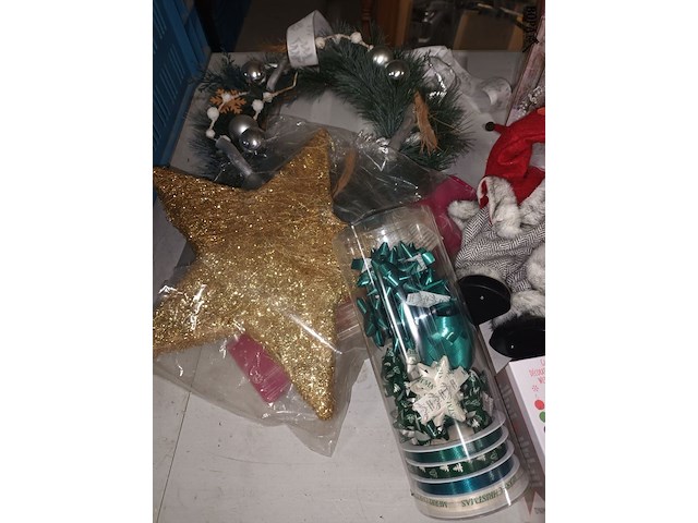 Lot 342 - kerstdecoratie. 15 stuks - afbeelding 2 van  6