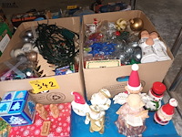 Lot 342 - kerstmateriaal - afbeelding 4 van  4
