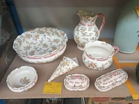 Lot 342 - luxe wasset