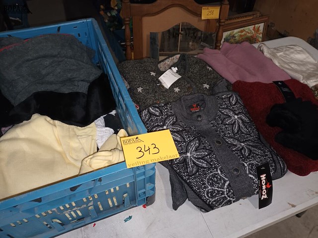Lot 343 - kledij dames en heren. 15 stuks - afbeelding 1 van  4