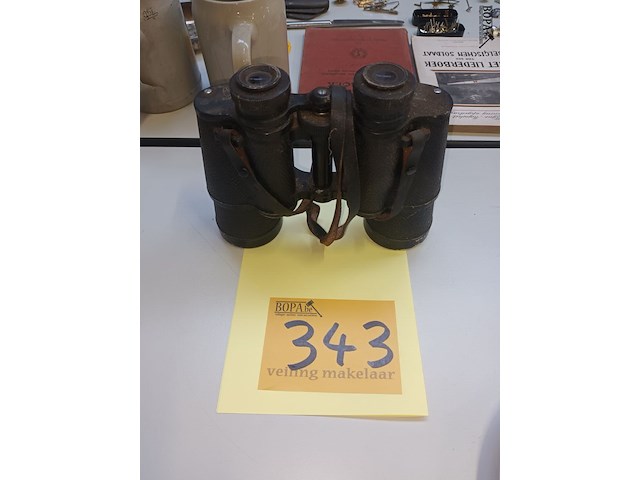 Lot 343 - verrekijker - afbeelding 1 van  3