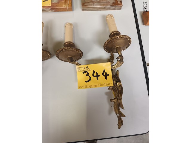Lot 344 - amplieken in koper. 2 stuks - afbeelding 3 van  4