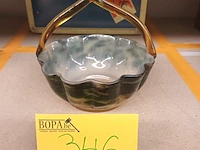 Lot 346 - sierschaal in glas
