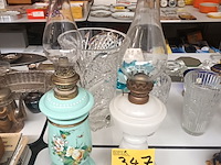 Lot 347 - olielampen. 2 stuks - afbeelding 1 van  4