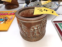 Lot 347 - sierpot - afbeelding 1 van  4