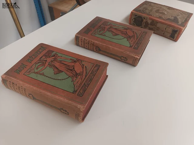 Lot 348 - antieke medische boeken. 3 stuks - afbeelding 3 van  10