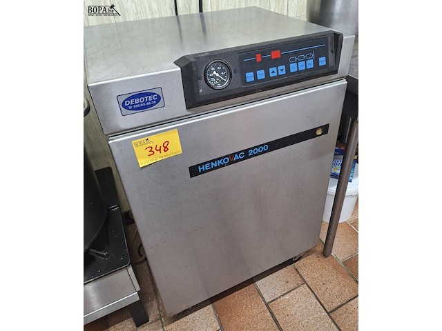 Lot 348 - professionele vacuümmachine - afbeelding 1 van  1