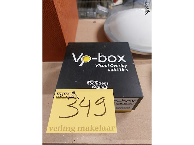 Lot 349 - sensotec vo box, vergroot ondertitels op tv - afbeelding 1 van  2