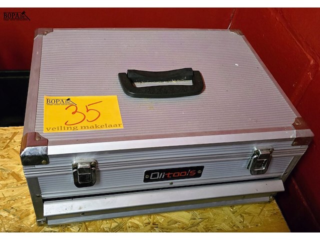 Lot 35 - bitsen en boren in koffer - afbeelding 1 van  3