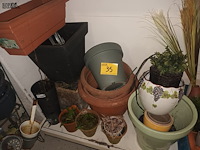 Lot 35 - bloempotten en bloembakken. 11 stuks - afbeelding 1 van  4