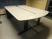 Lot 35 - bureaucombinatie - afbeelding 1 van  3