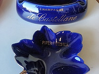Lot 35 - champagne asbakken. 2 stuks - afbeelding 1 van  5
