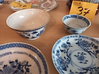 Lot 35 - chinees porselein. 6 stuks - afbeelding 3 van  5