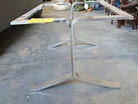 Lot 35 - inoxen onderstel voor retro tafel - afbeelding 2 van  3