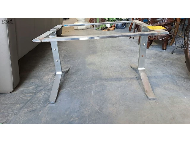 Lot 35 - inoxen onderstel voor retro tafel - afbeelding 3 van  3