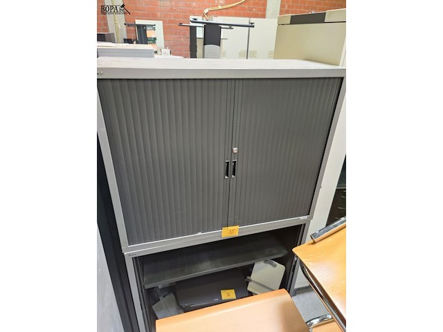 Lot 35 - lage dossierkastjes - 2 stuks - afbeelding 1 van  3