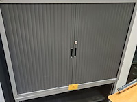 Lot 35 - lage dossierkastjes - 2 stuks - afbeelding 1 van  3