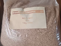 Lot 35 - rookmot eik 1 kg. 15 stuks - afbeelding 2 van  2