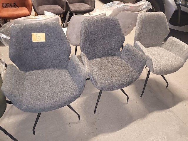 Lot 35 - roterende armstoel volta. 3 stuks - afbeelding 1 van  6