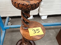 Lot 35 - staande asbak - afbeelding 1 van  3