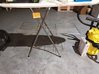 Lot 35 - strijkplank - afbeelding 2 van  3