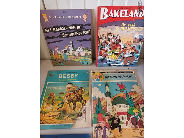 Lot 35 - strips. 6 stuks - afbeelding 2 van  3