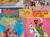 Lot 35 - strips. 6 stuks - afbeelding 3 van  3