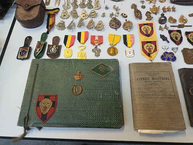 Lot 350 - militaria - afbeelding 7 van  12