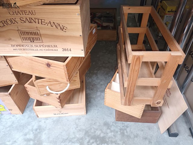 Lot 350 - wijnkistjes. 18 stuks - afbeelding 2 van  4