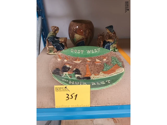 Lot 351 - vlaams aardewerk. 4 stuks - afbeelding 1 van  4