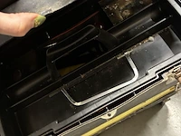 Lot 351 - werktrolley met inhoud - afbeelding 2 van  3