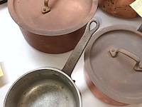 Lot 352 - steelpannen in rood koper. 5 stuks - afbeelding 5 van  5