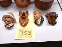 Lot 353 - hoofdjes in plaaster. 4 stuks - afbeelding 1 van  3