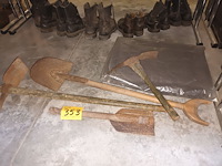 Lot 353 - militaria. 6 stuks - afbeelding 1 van  3