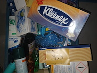 Lot 353 - persoonlijke verzorging - afbeelding 1 van  4