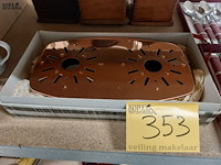 Lot 353 - vintage verwarmingsplaat - afbeelding 1 van  2