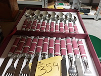 Lot 354 - bestekkoffer 24 delig - afbeelding 1 van  1