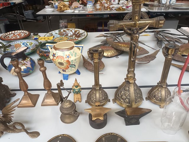 Lot 354 - decoratie in koper. 42 stuks - afbeelding 6 van  8