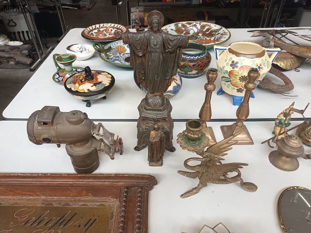 Lot 354 - decoratie in koper. 42 stuks - afbeelding 7 van  8