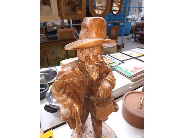 Lot 354 - houten beeld - afbeelding 2 van  4