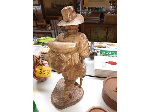 Lot 354 - houten beeld - afbeelding 4 van  4