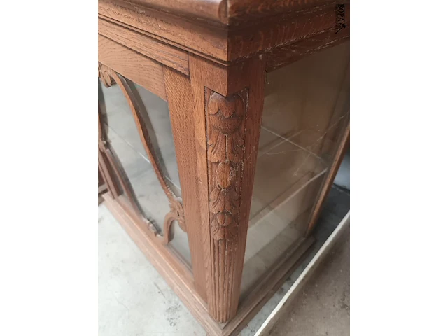 Lot 354 - vitrine kasten. 2 stuks - afbeelding 3 van  5