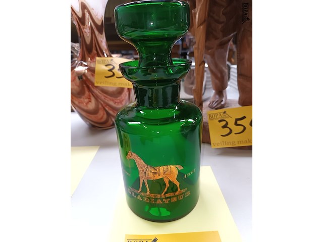 Lot 355 - fles met dop - afbeelding 2 van  3