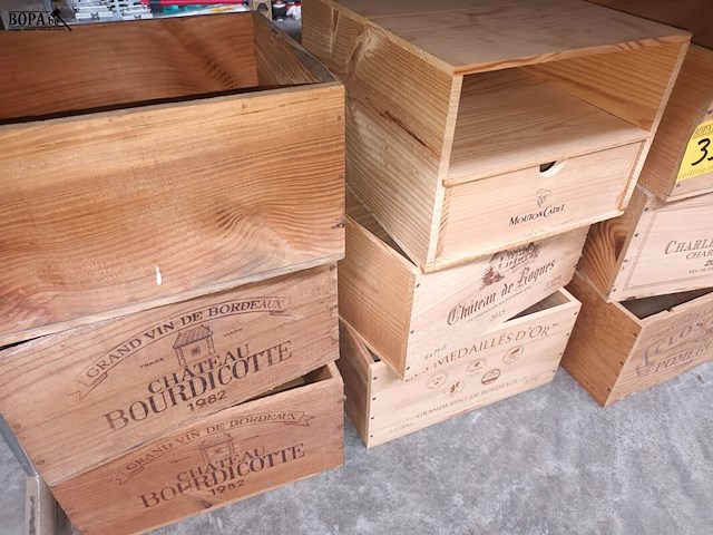 Lot 355 - wijnkistjes. 12 stuks - afbeelding 2 van  3