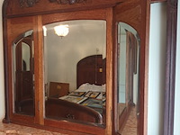 Lot 356 - antieke kast met marmer en spiegel - afbeelding 4 van  7